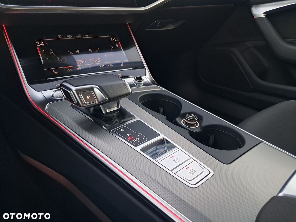 Audi A6 Avant - 19