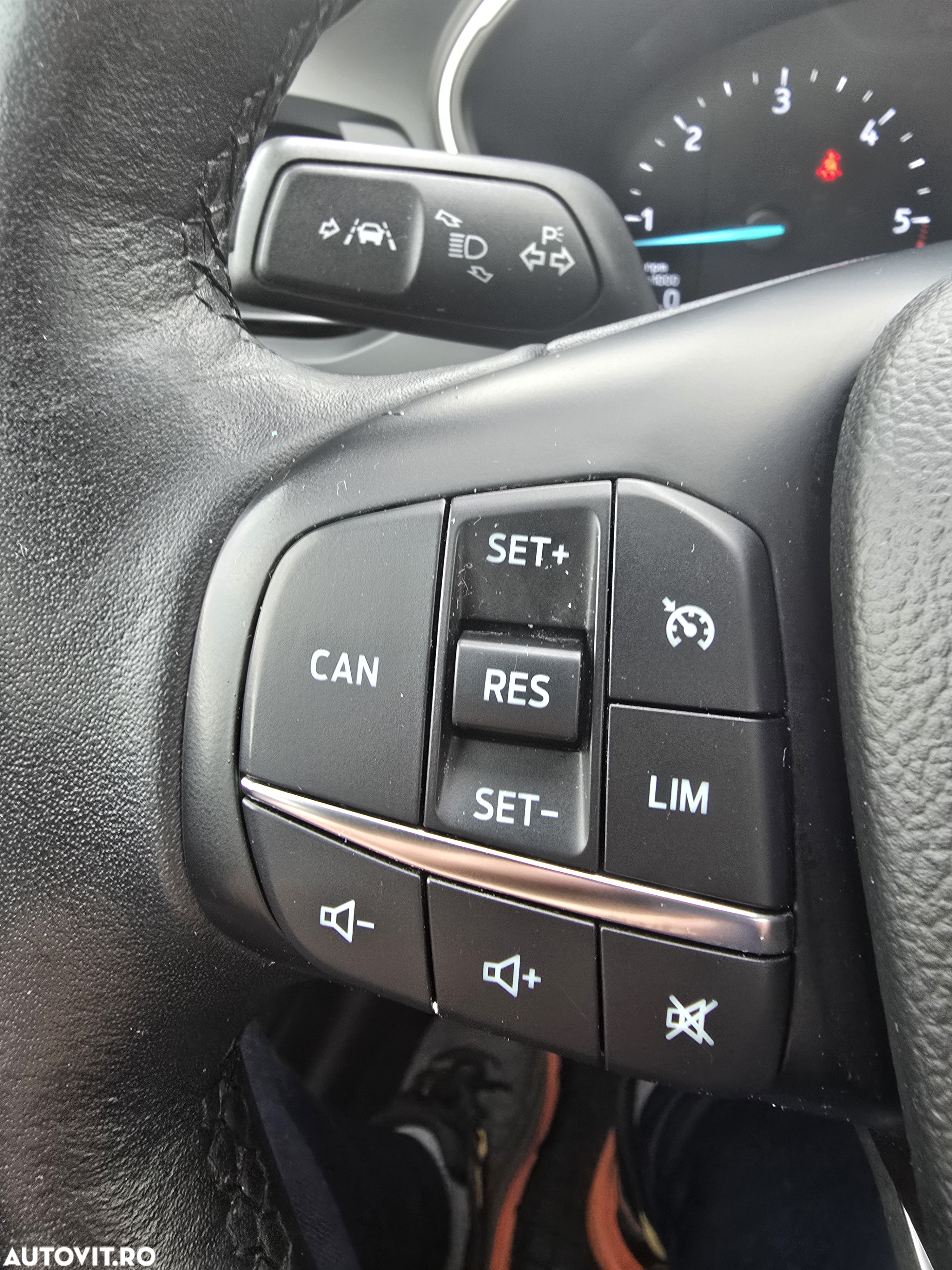 Ford Focus 1.5 EcoBlue Connected - 15