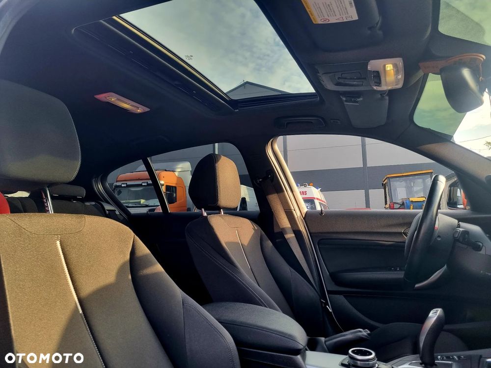 BMW Seria 1 116i Sport Line - 13