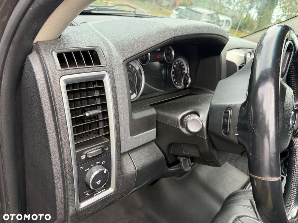 RAM 1500 - 4