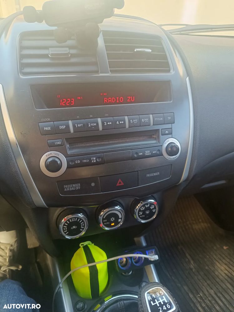 Mitsubishi ASX - 8