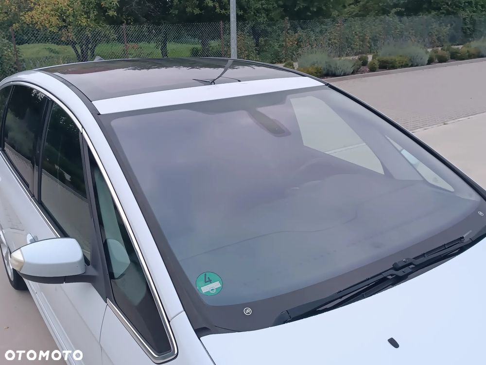 Ford S-Max - 22