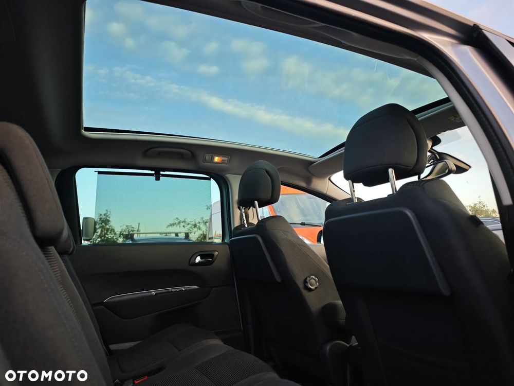 Peugeot 5008 e-HDI 115 ETG6 Stop&Start Business-Line - 13