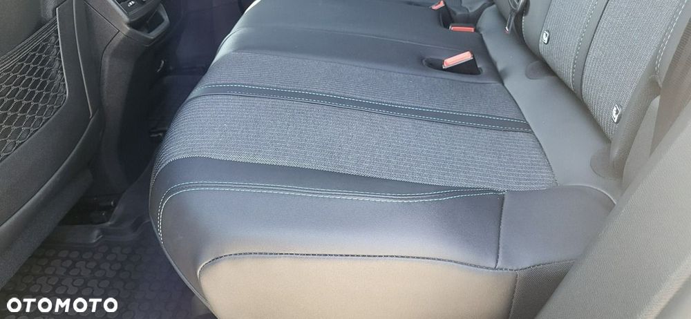 Peugeot 3008 1.2 PureTech Allure Pack S&S EAT8 - 27