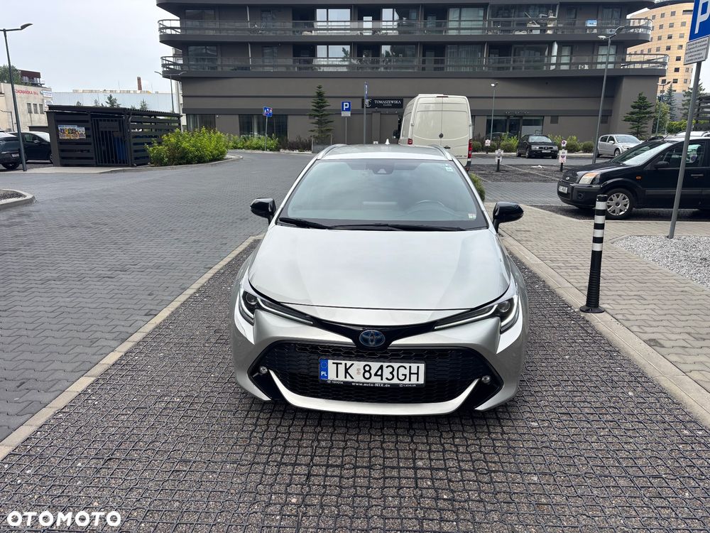 Toyota Corolla 1.8 Hybrid Executive - 23