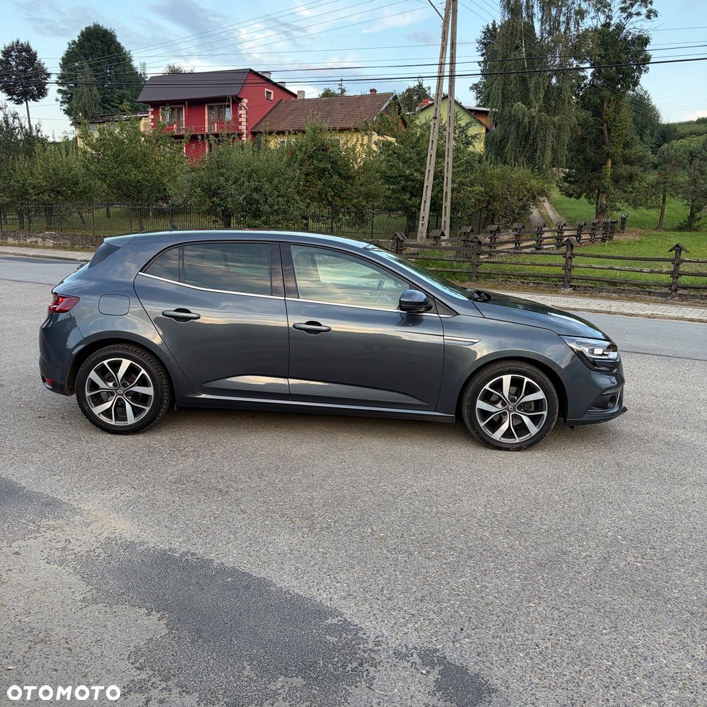 Renault Megane 1.5 dCi Bose EDC - 11