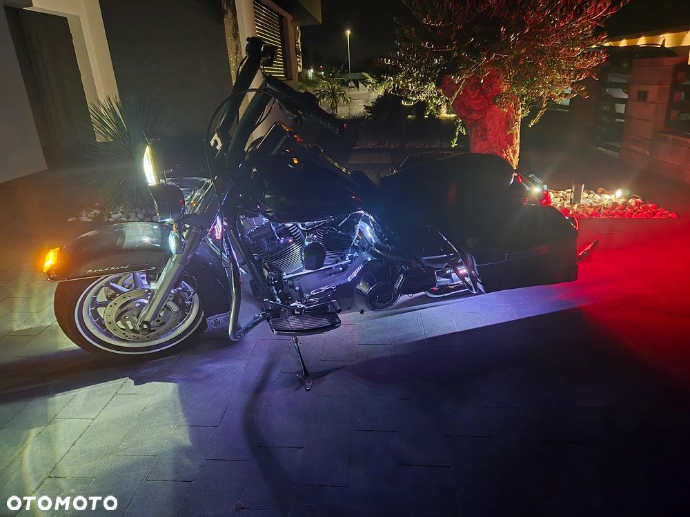 Harley-Davidson Touring Road King - 39