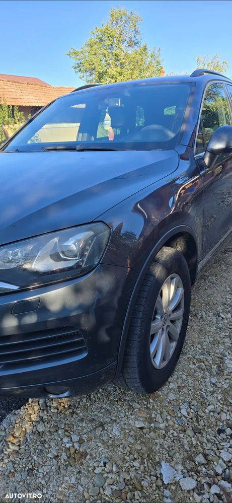 Volkswagen Touareg - 4