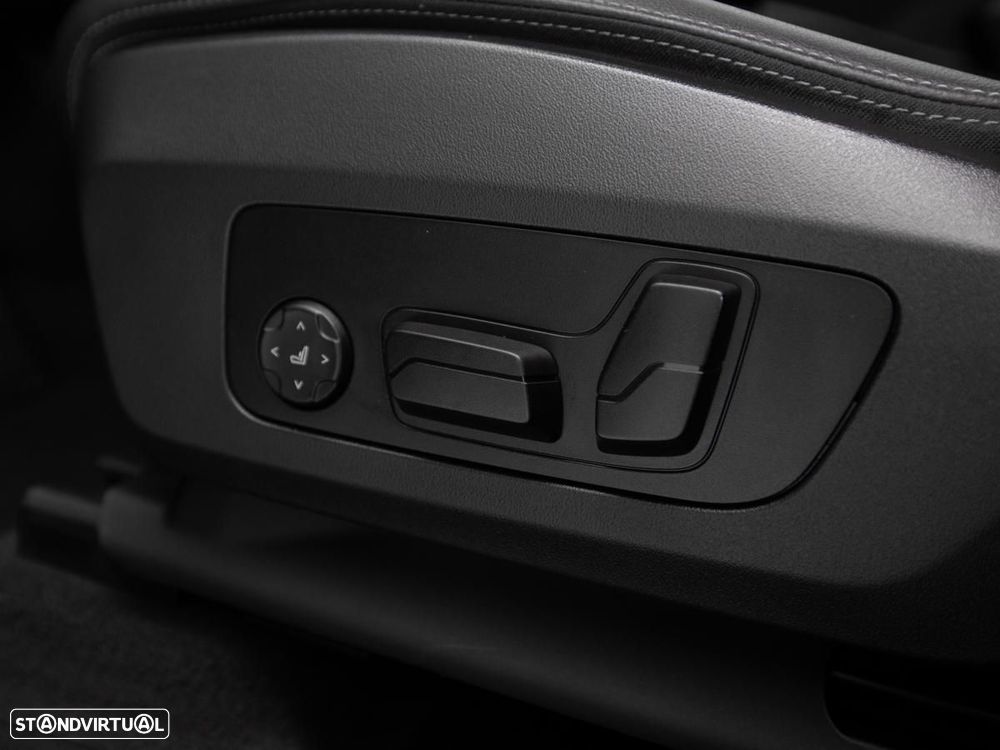 BMW 218 Active Tourer i Aut. Luxury Line - 17