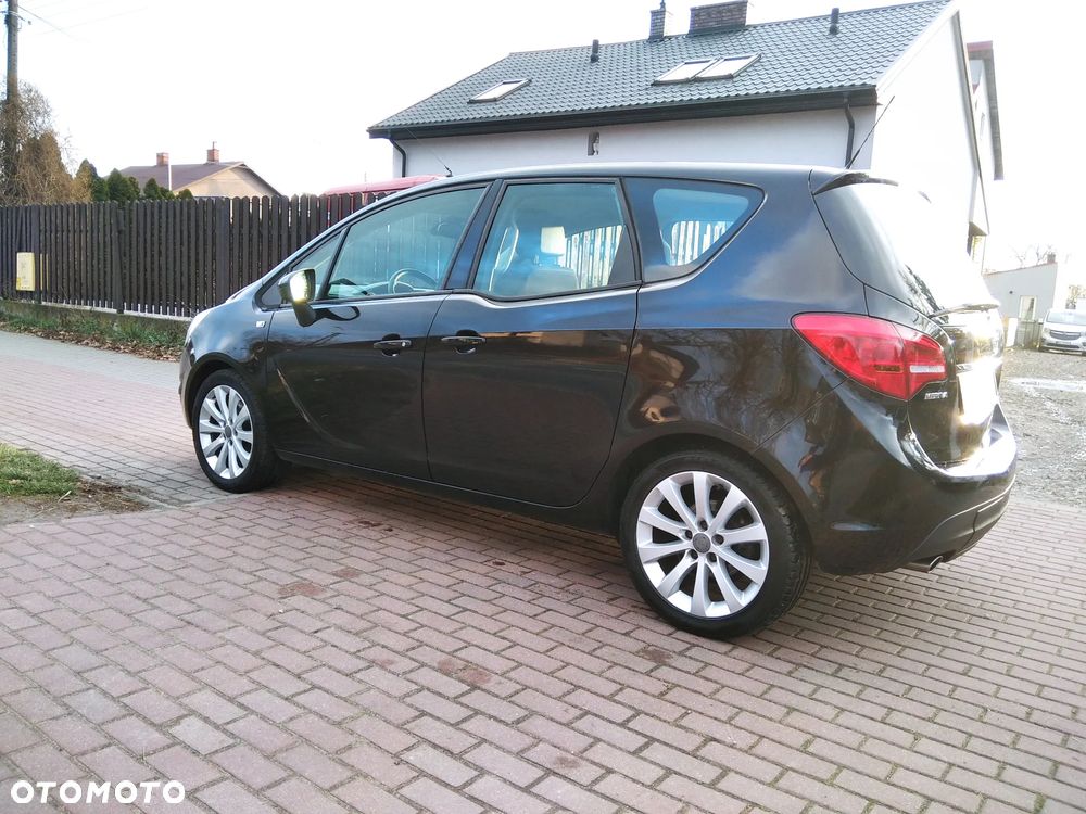 Opel Meriva - 8