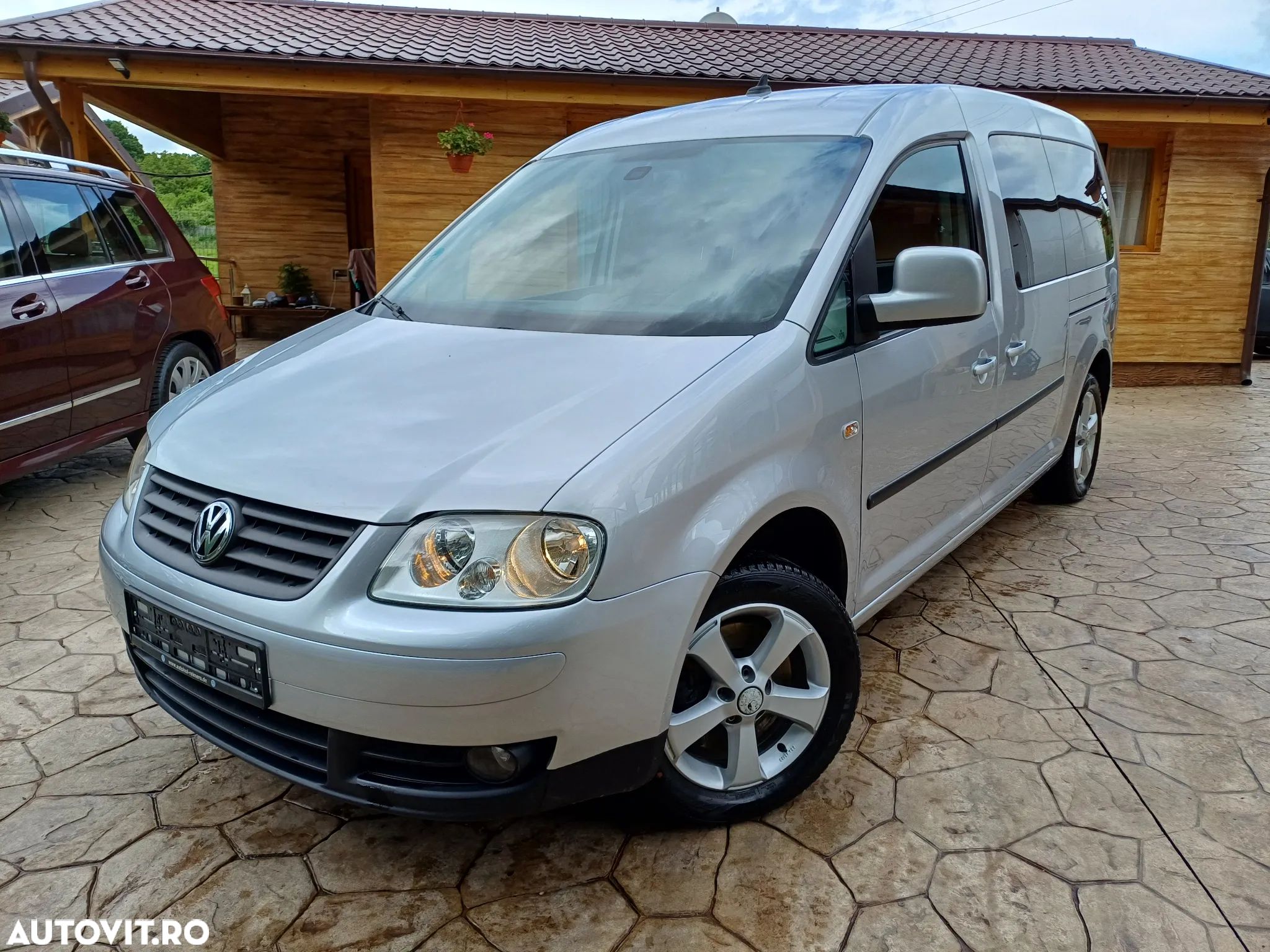 Volkswagen Caddy 1.9 TDI DPF Life (7-Si.) - 1
