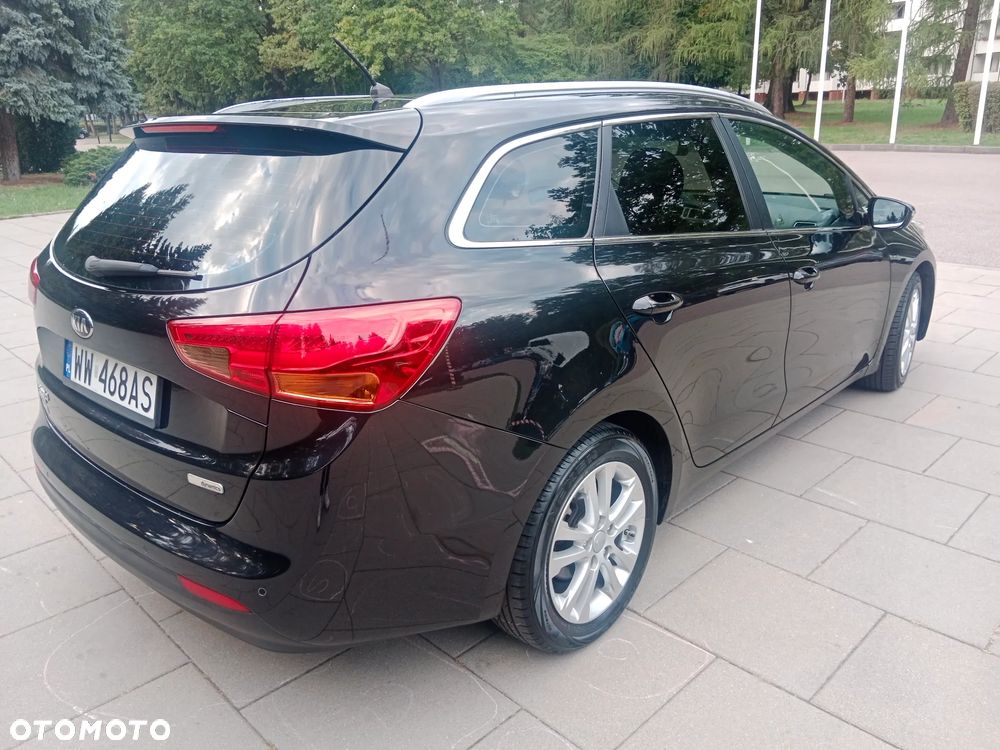 Kia Ceed - 7