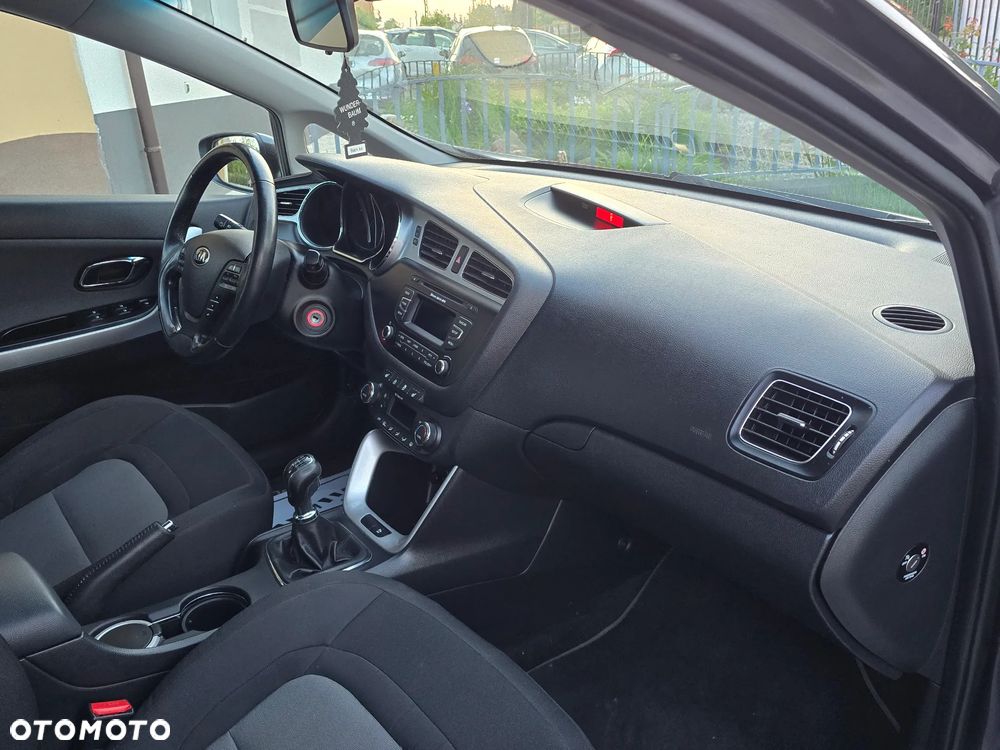 Kia Ceed 1.6 GDI Vision - 25