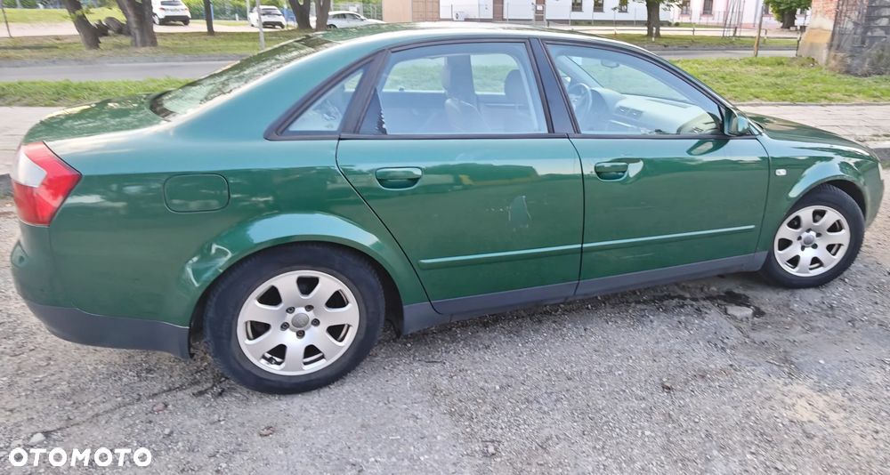 Audi A4 Avant - 6