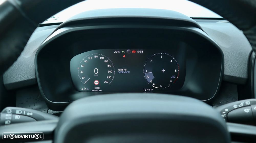 Volvo XC 40 2.0 D3 - 22