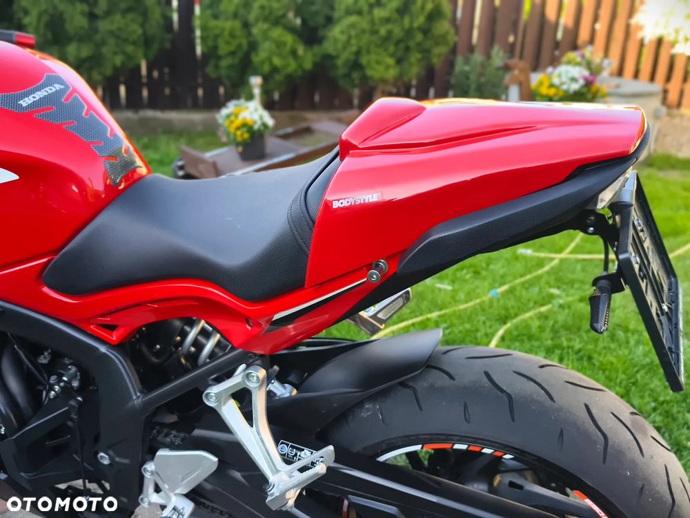 Honda CBR - 26
