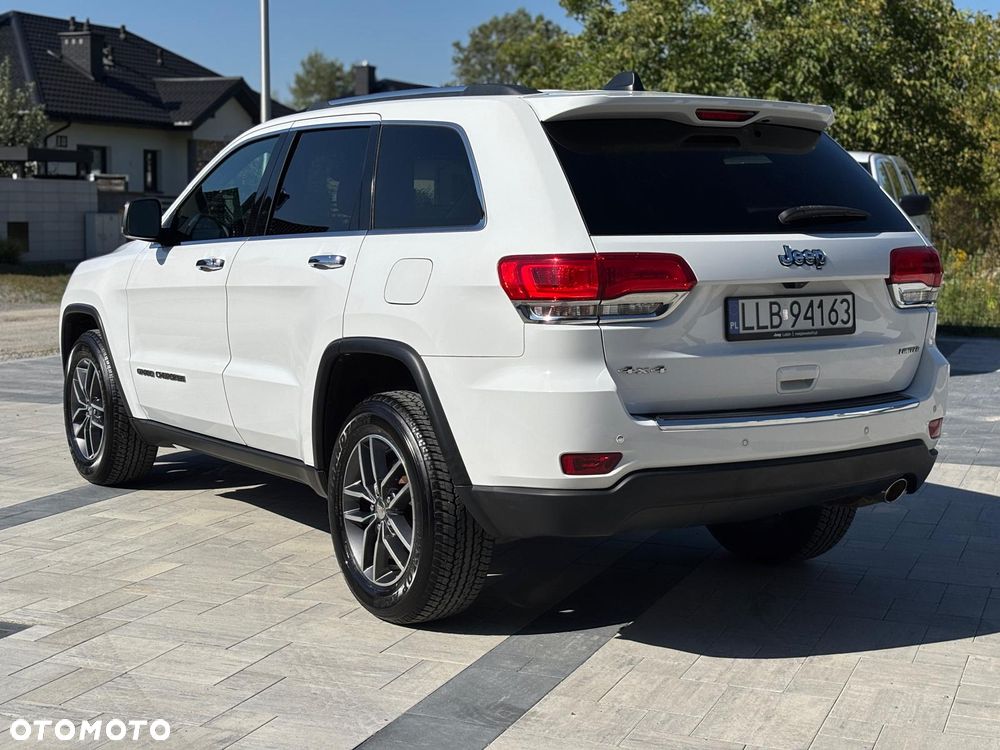 Jeep Grand Cherokee - 10