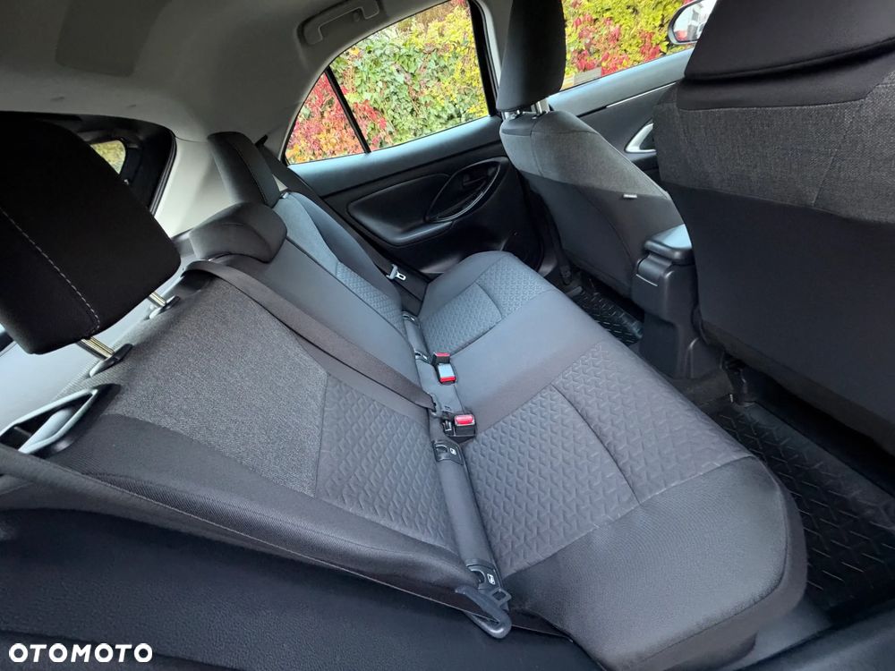 Toyota Yaris Cross Hybrid 1.5 Comfort - 33