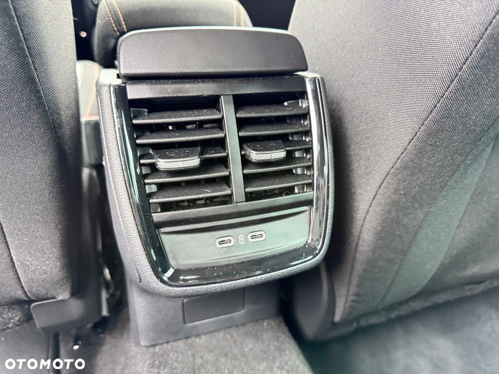 Skoda Kamiq 1.5 TSI Selection DSG - 22