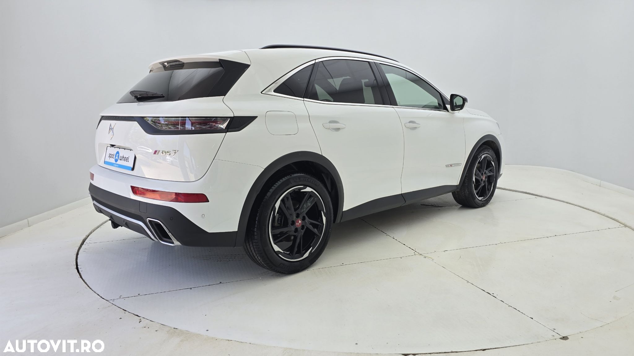 DS Automobiles DS 7 Crossback - 6