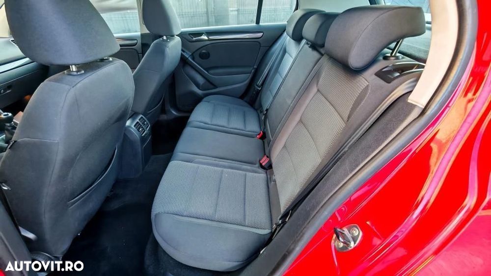 Volkswagen Golf - 12