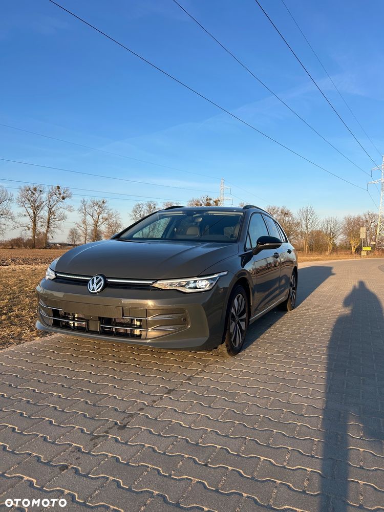 Volkswagen Golf 1.5 eTSI mHEV Special Edition DSG - 1