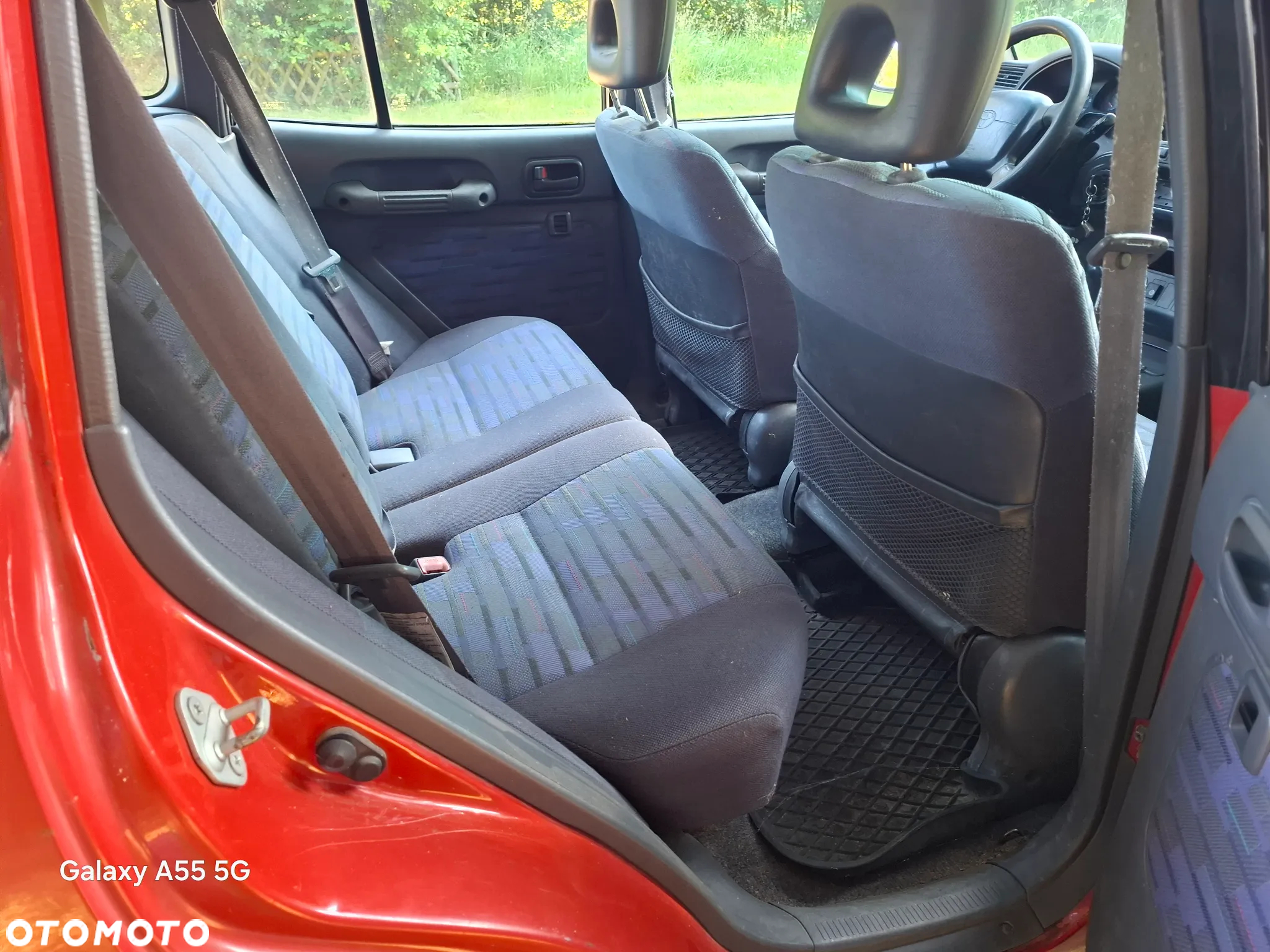 Toyota RAV4 2.0 - 8