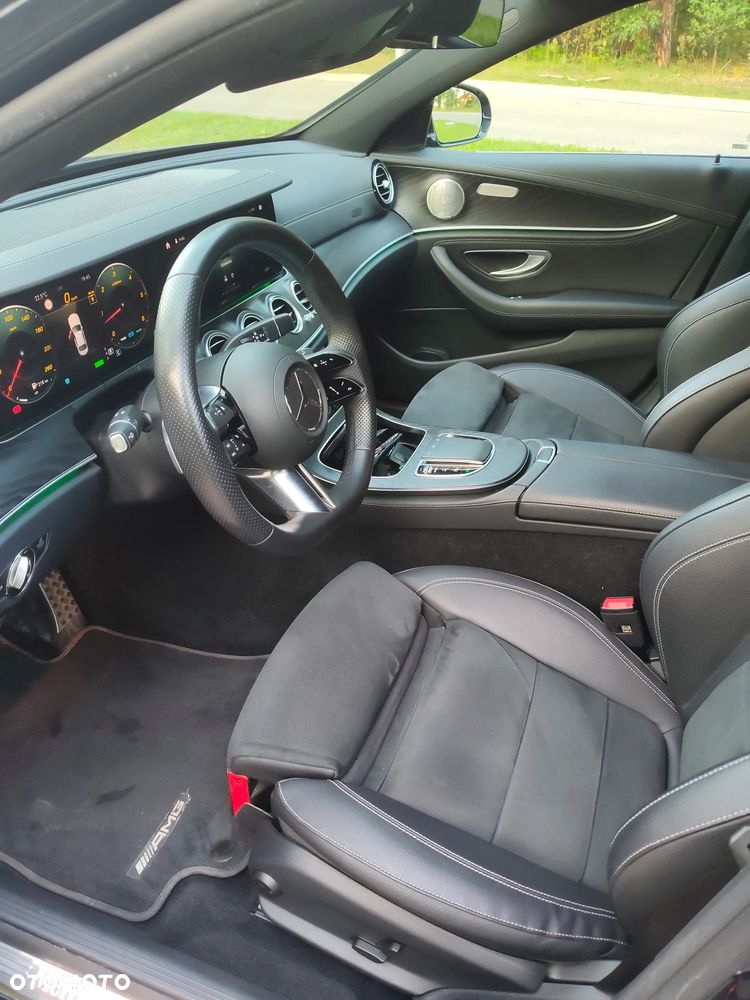 Mercedes-Benz Klasa E 220 d 4-Matic AMG/Avantgarde - 11