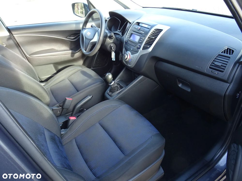 Hyundai ix20 1.4 Comfort blue - 9