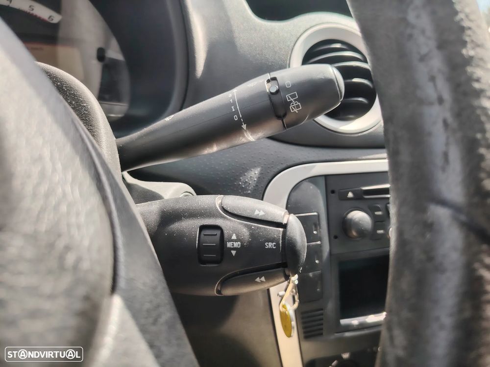 Citroën C3 1.4 HDi Exclusive - 12
