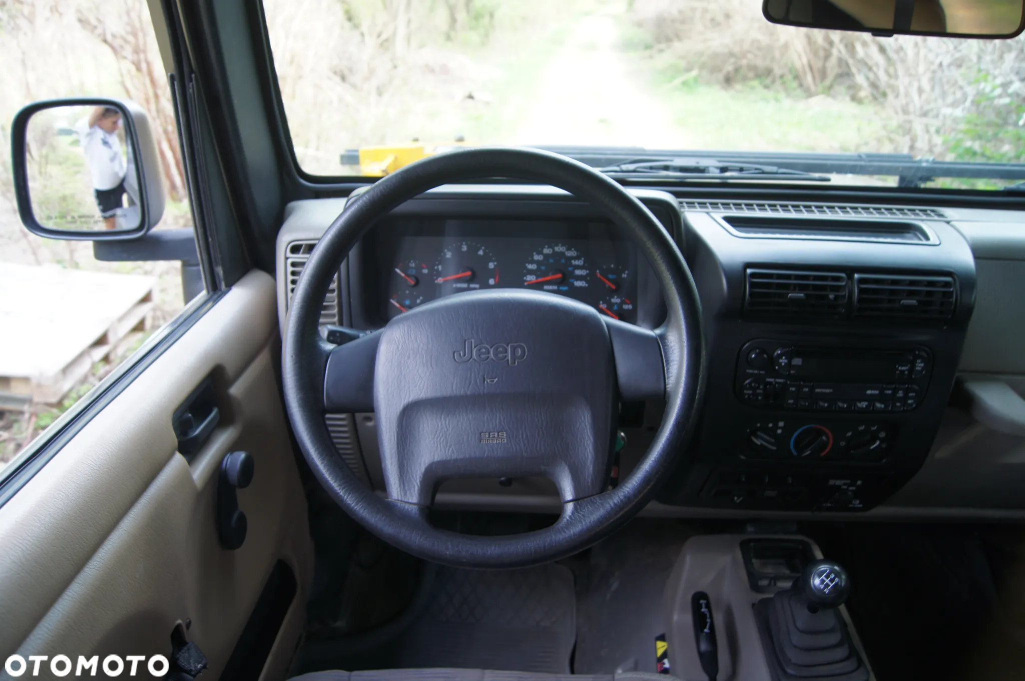 Jeep Wrangler - 11