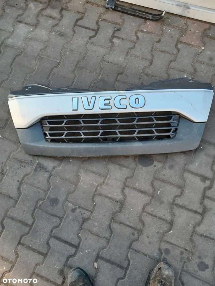 Atrapa grill Iveco Daily 13r - 1