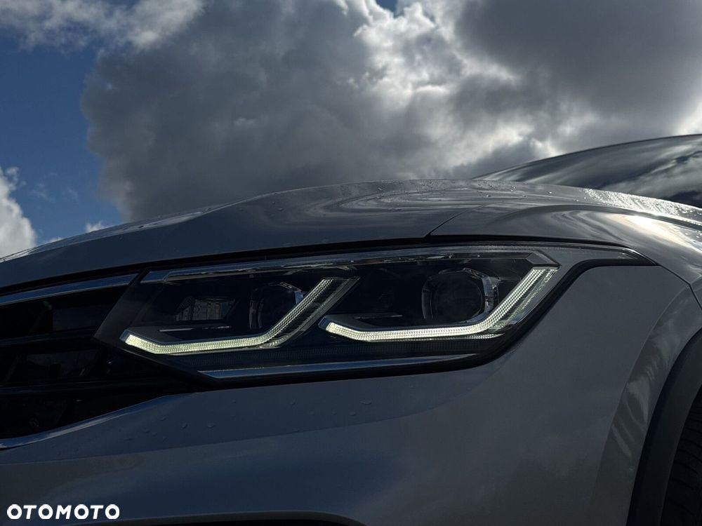 Volkswagen Tiguan 2.0 TSI 4Mot R-Line DSG - 37
