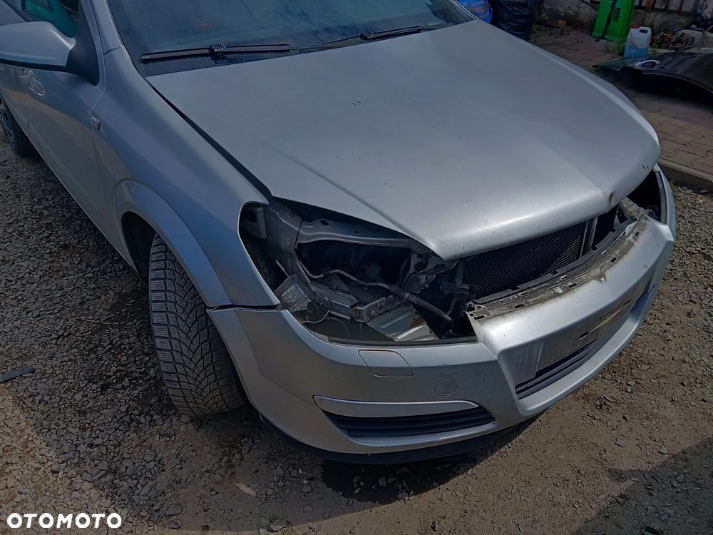 opel astra H III 5D Z157 silnik 1.6 16V 105 KM skrzynia M25 napęd sanki belka wahacz wahacze zacisk - 1