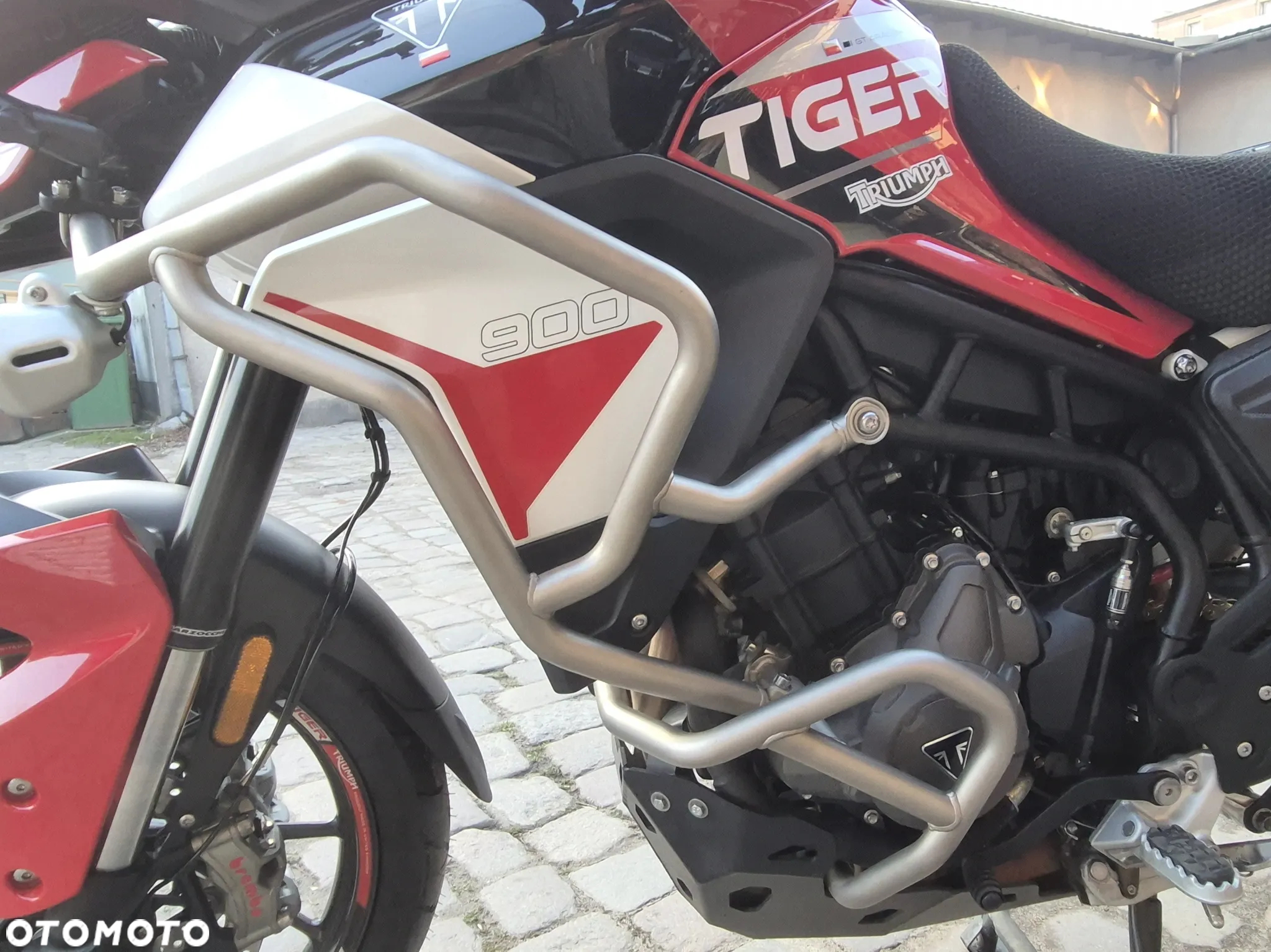Triumph Tiger - 8