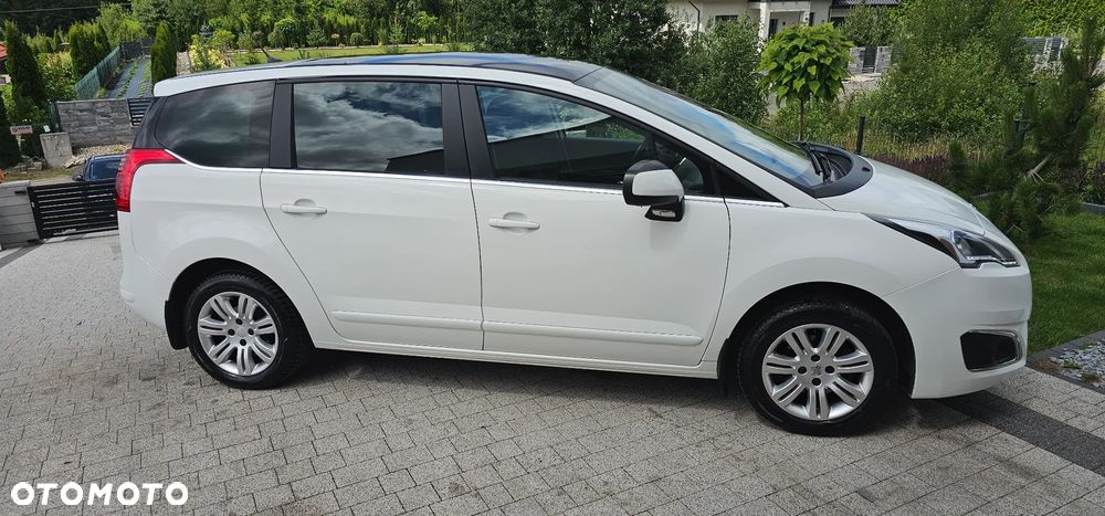 Peugeot 5008 1.6 HDi Active 7os - 28