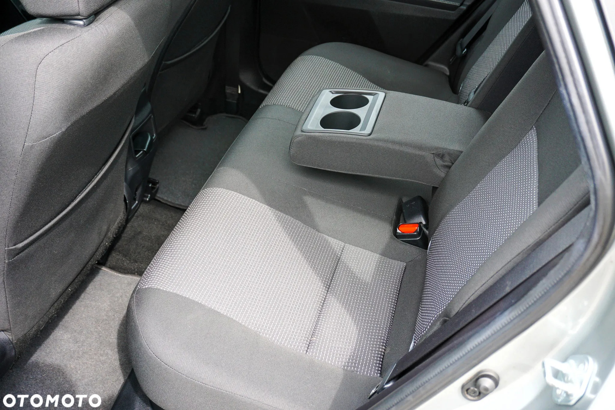 Toyota Auris - 7