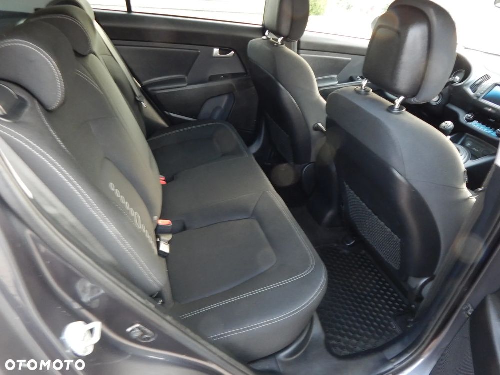 Kia Sportage 1.6 GDI Business Line 2WD - 19