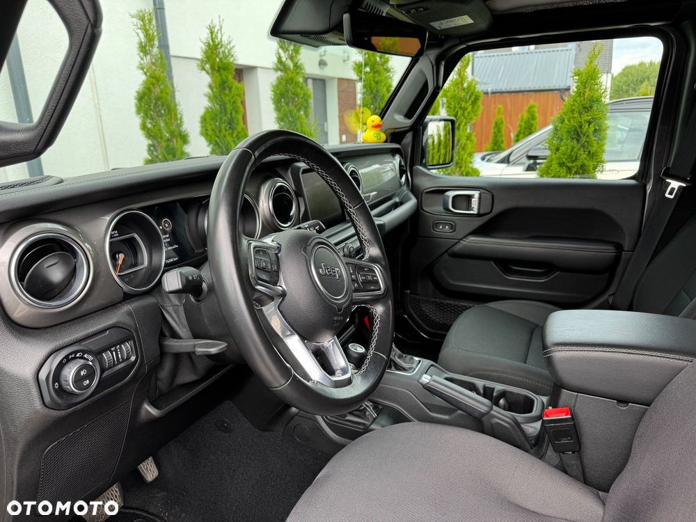 Jeep Wrangler Unlimited GME 2.0 Turbo Sahara - 6