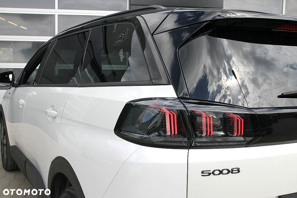 Peugeot 5008 - 26