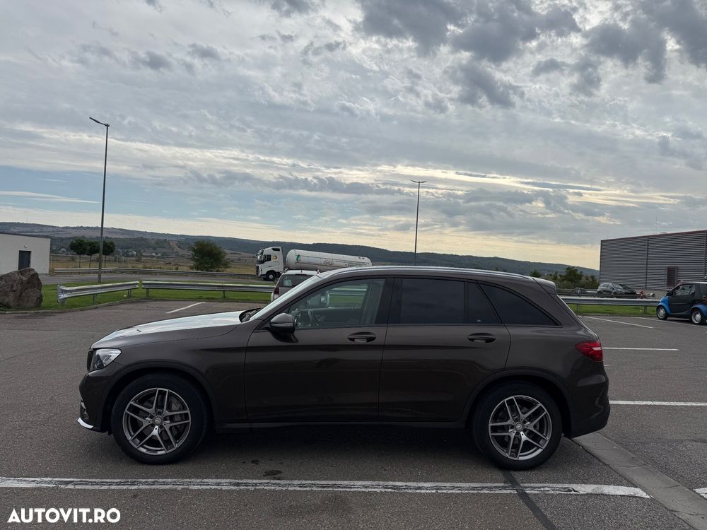 Mercedes-Benz GLC 220 d 4MATIC - 15