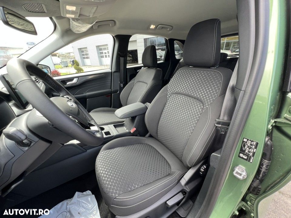 Ford Kuga 2.5 Duratec FWD PHEV Titanium - 12