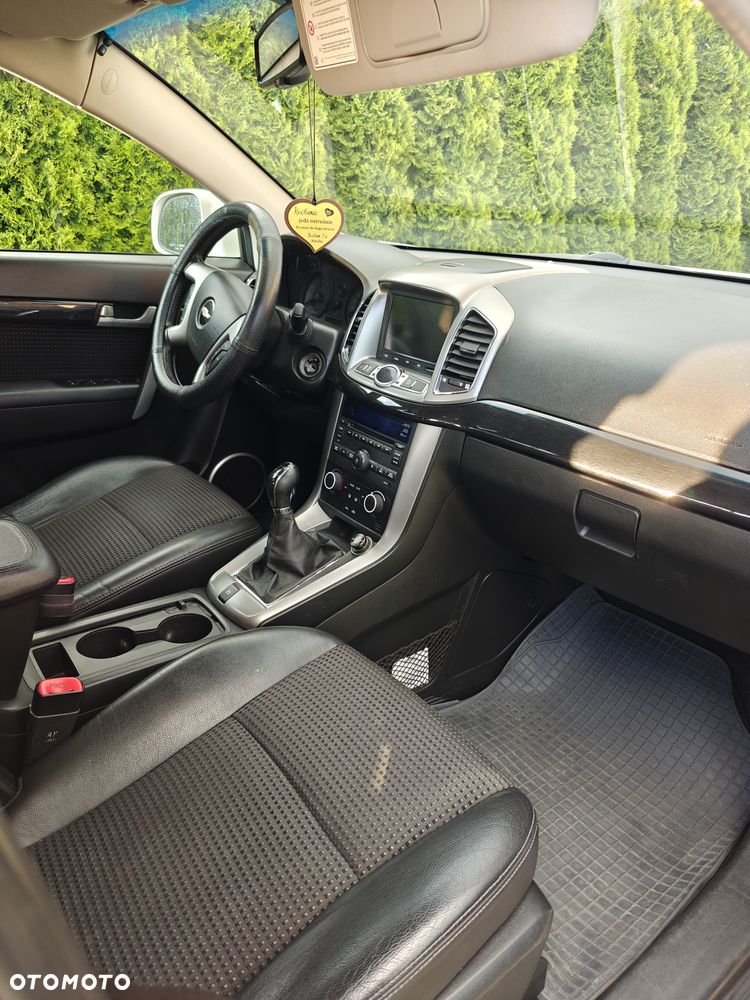 Chevrolet Captiva 2.4 LT - 10