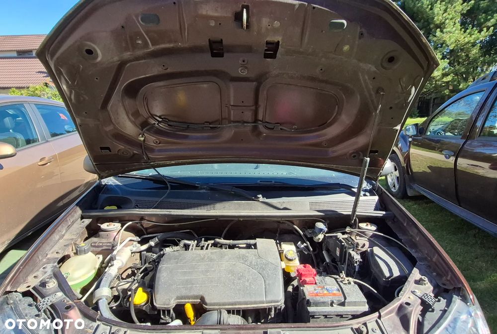 Dacia Sandero 1.2 16V Laureate - 14