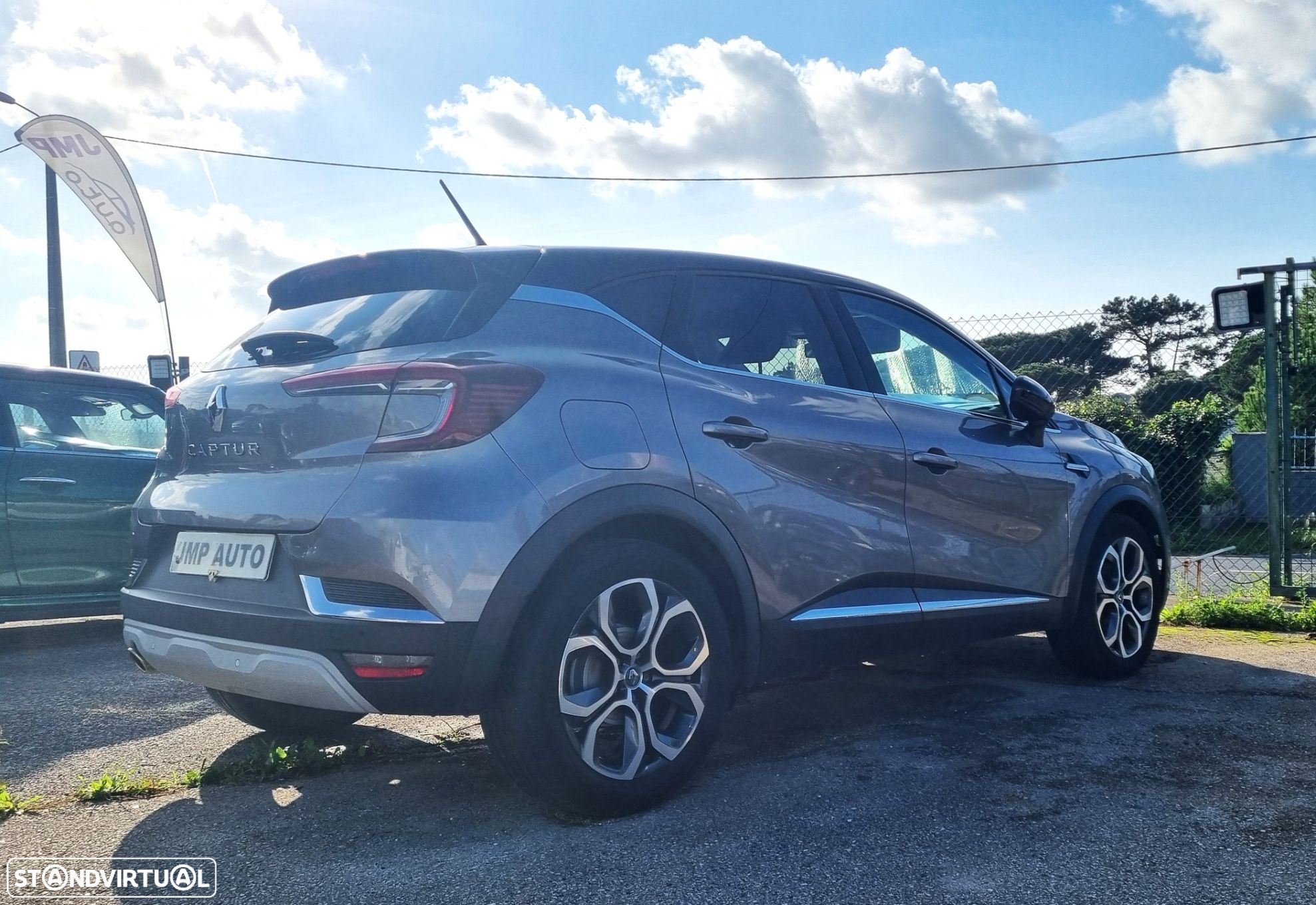 Renault Captur - 3
