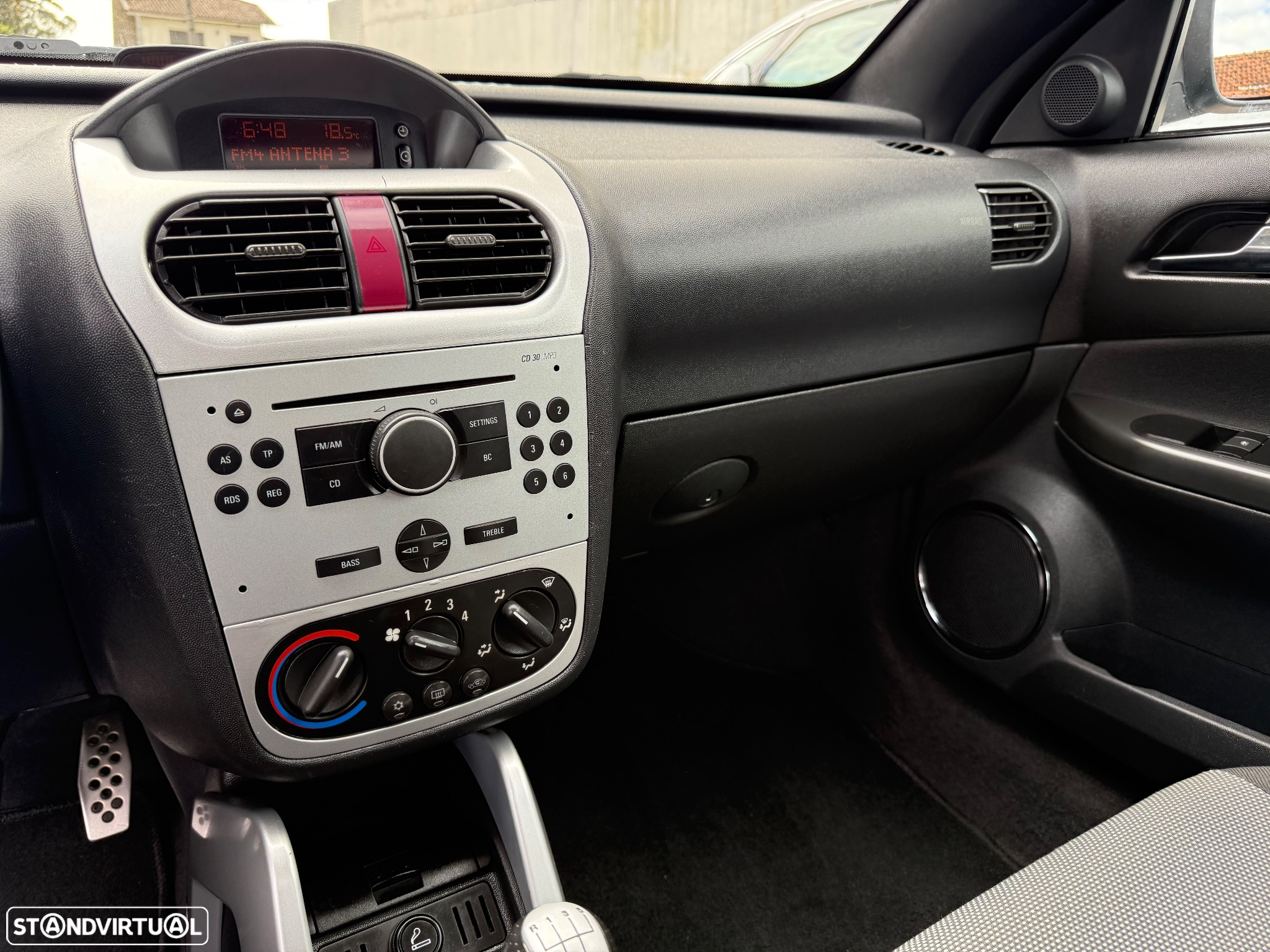 Opel Tigra TwinTop 1.4 - 17