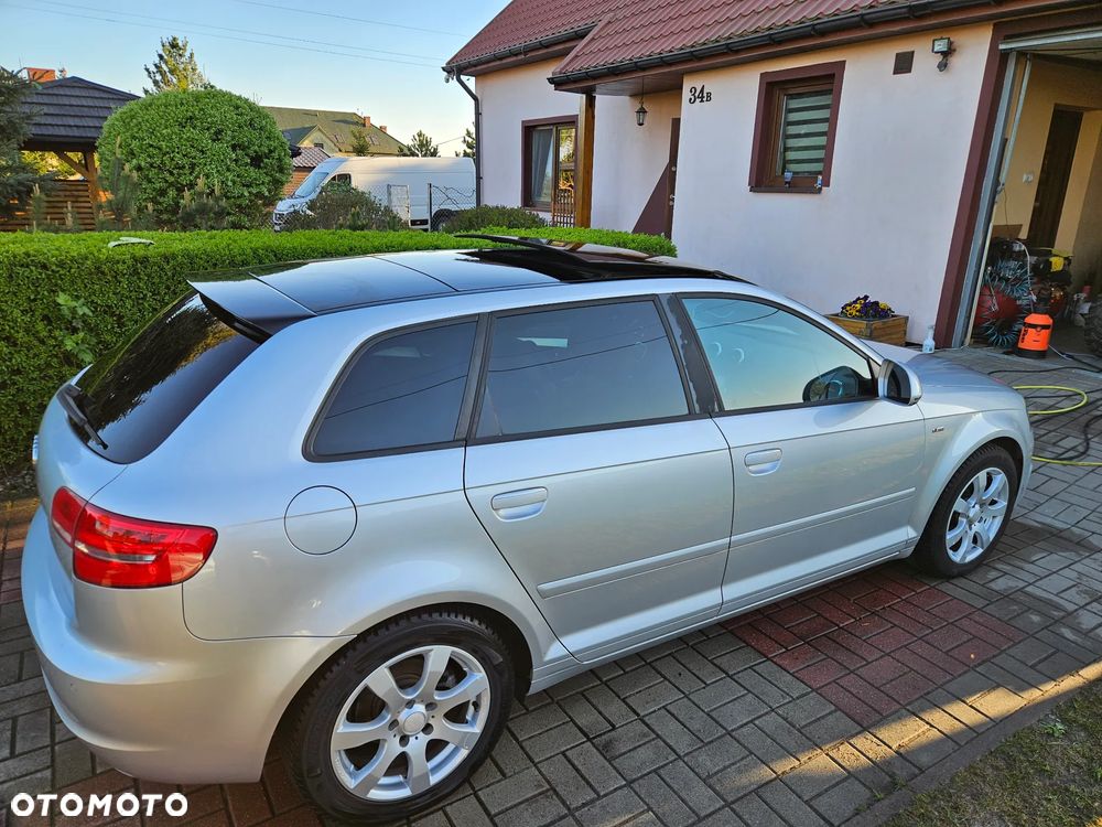 Audi A3 Limousine - 1