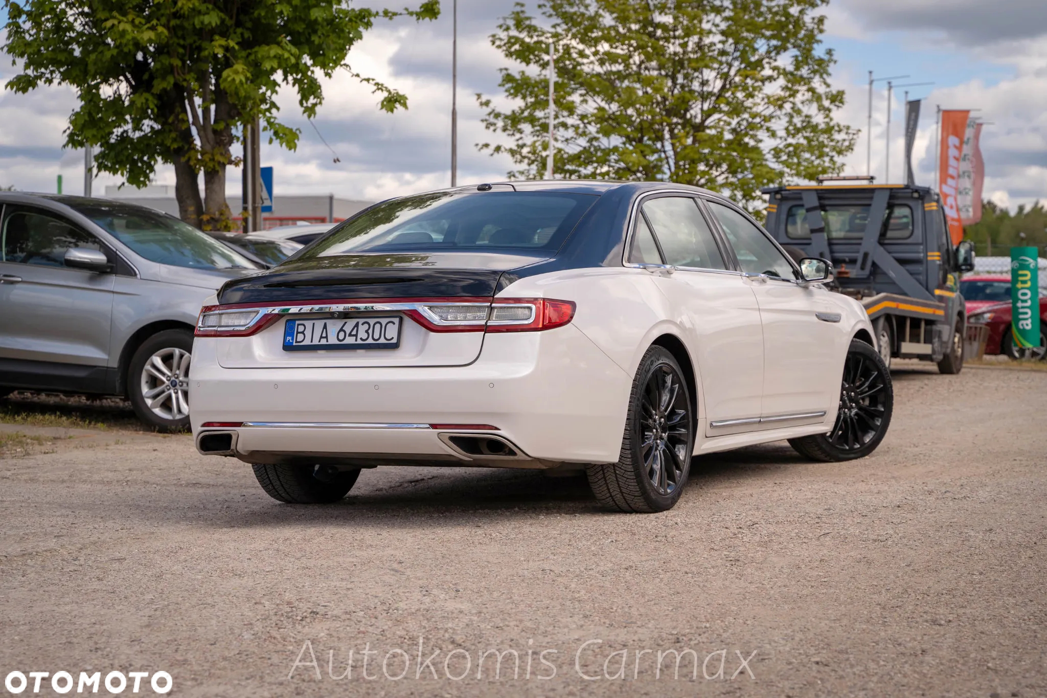 Lincoln Continental - 8
