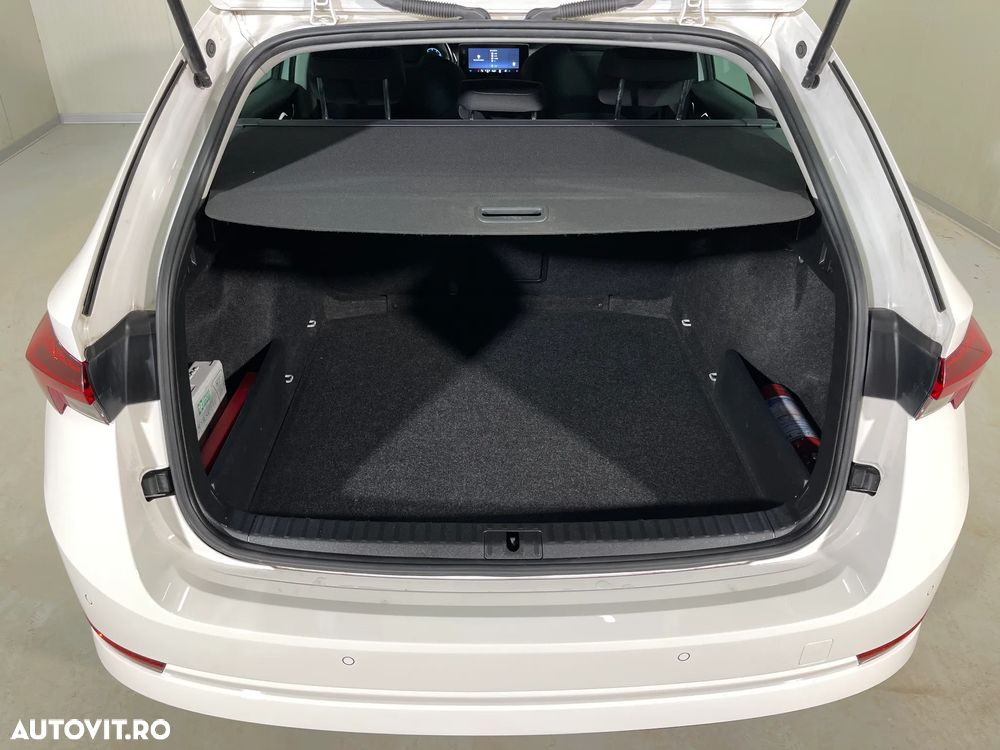 Skoda Octavia 2.0 TDI DSG Style - 13