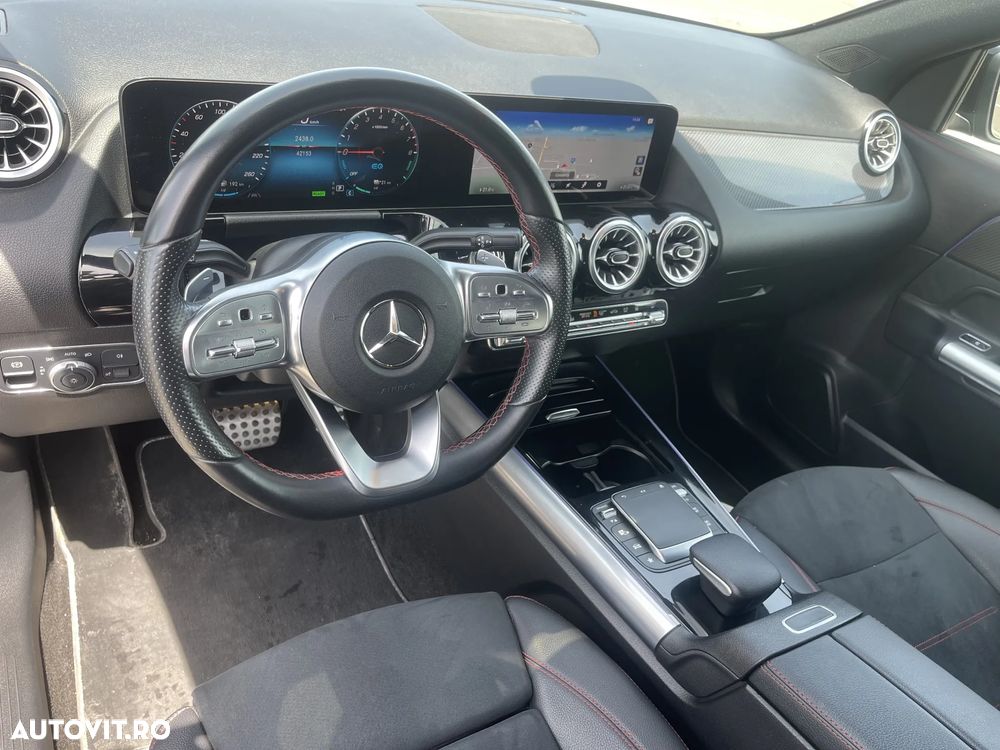 Mercedes-Benz GLA 250 e - 10
